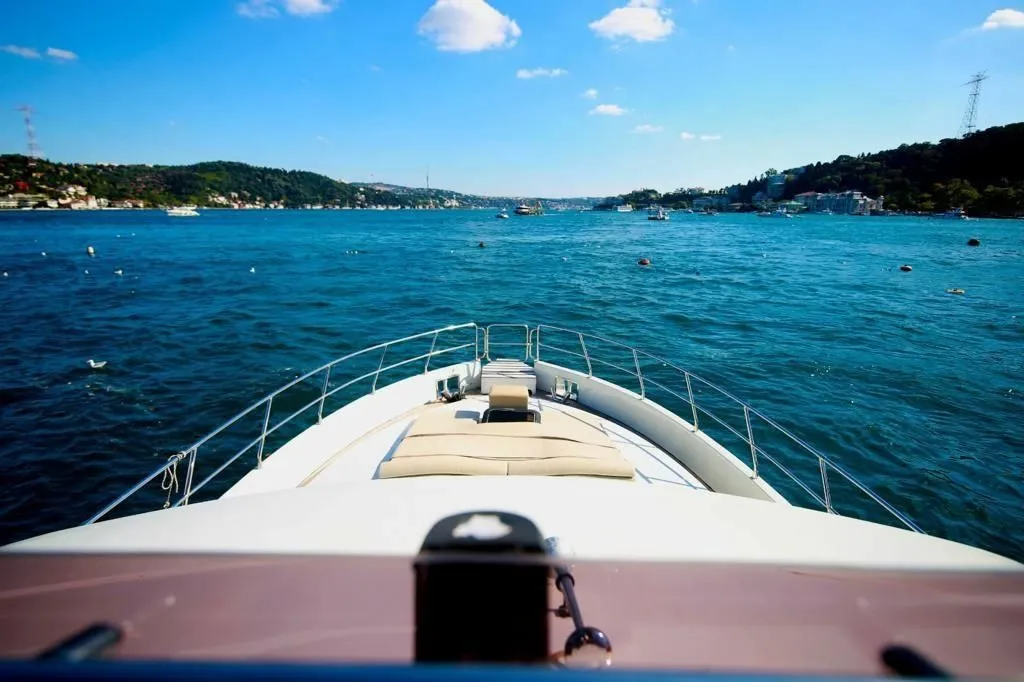 Lady Mirmir Charter Boat