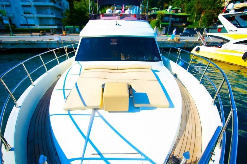 Lady Mirmir Charter Boat