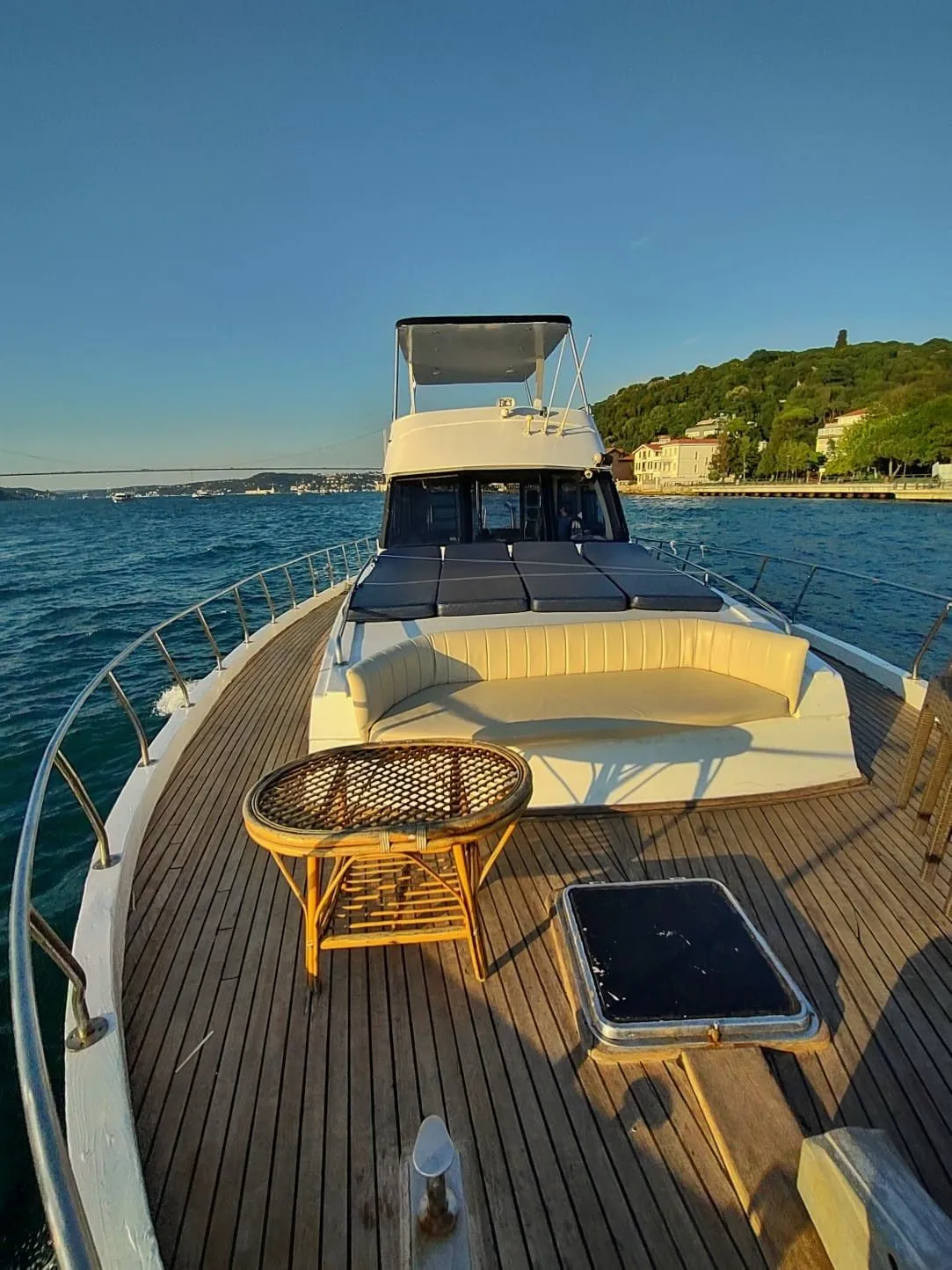 16m Istanbul Boat Hire