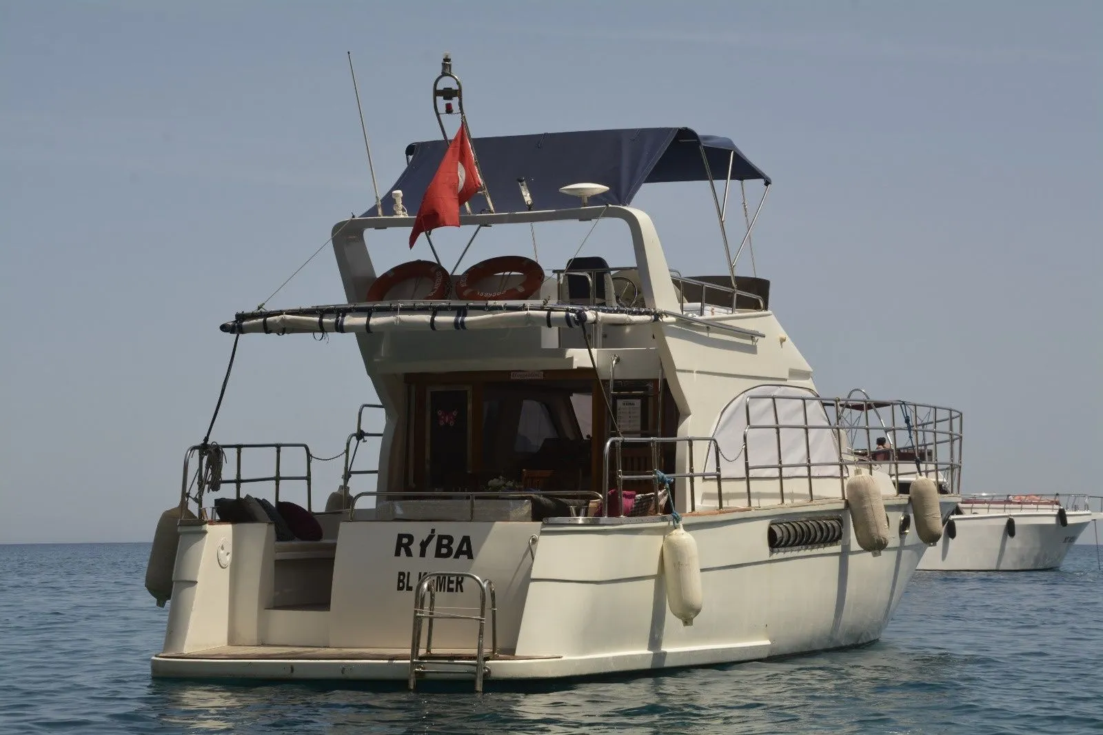 Explore Kemer on a 15m Rental Boat