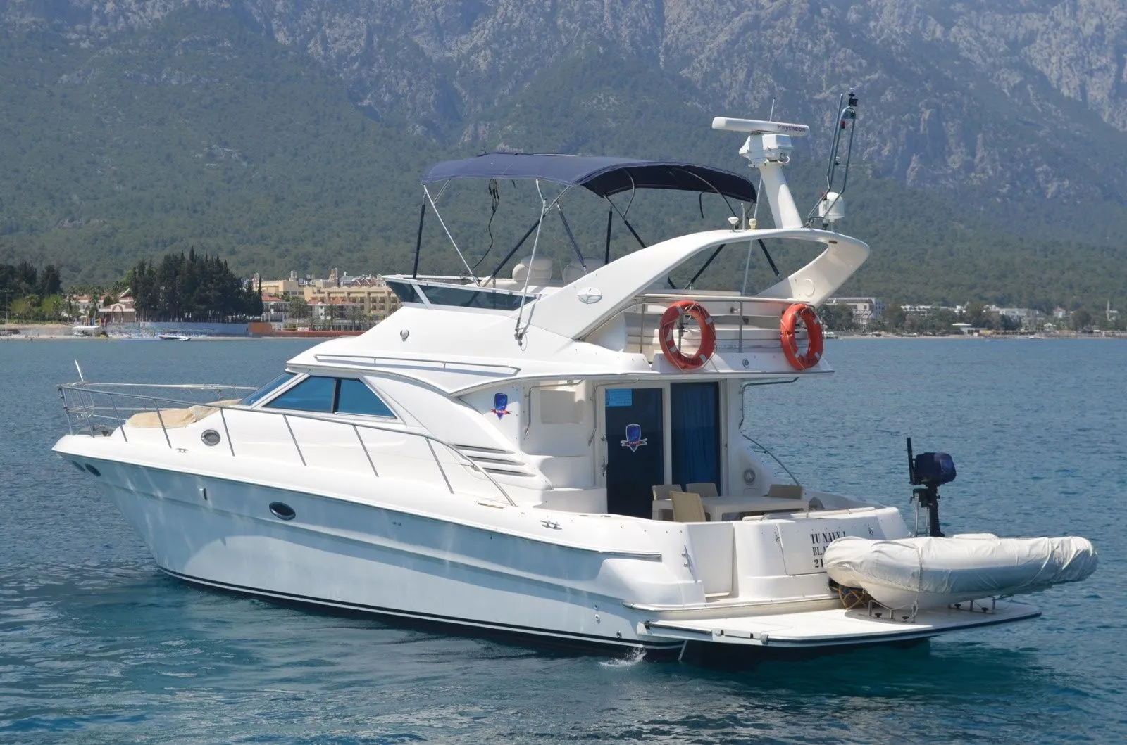 Rent a 15m 2 Cabin Motor Yacht in Kemer