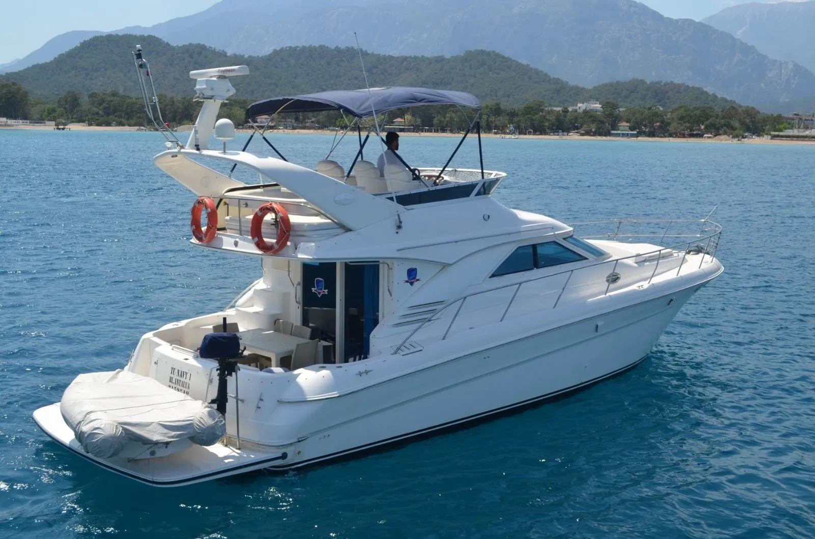 Tu Navy 1 Charter Boat