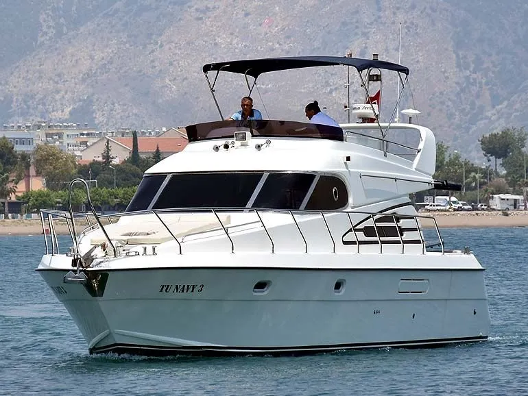 Tu Navy 3 Charterboot - 5