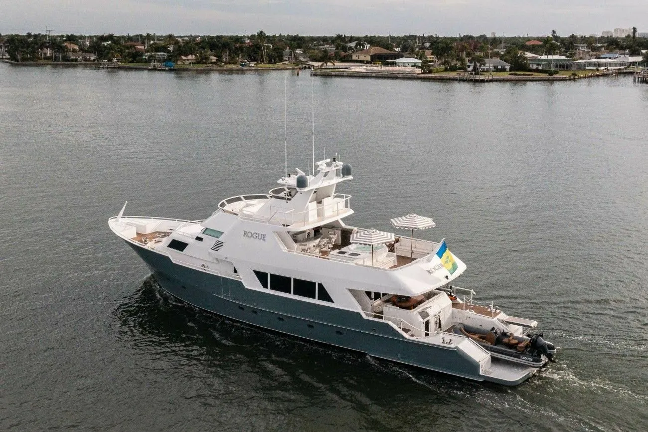 Rent a 32m 4 Cabin Motor Yacht in Miami