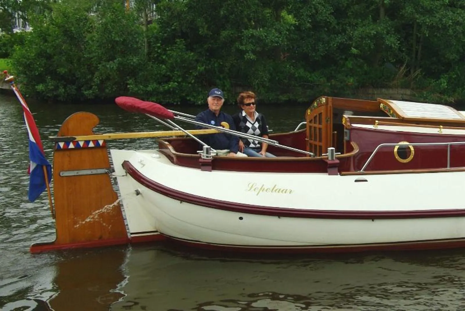 9.1m Heeg House Boat Hire