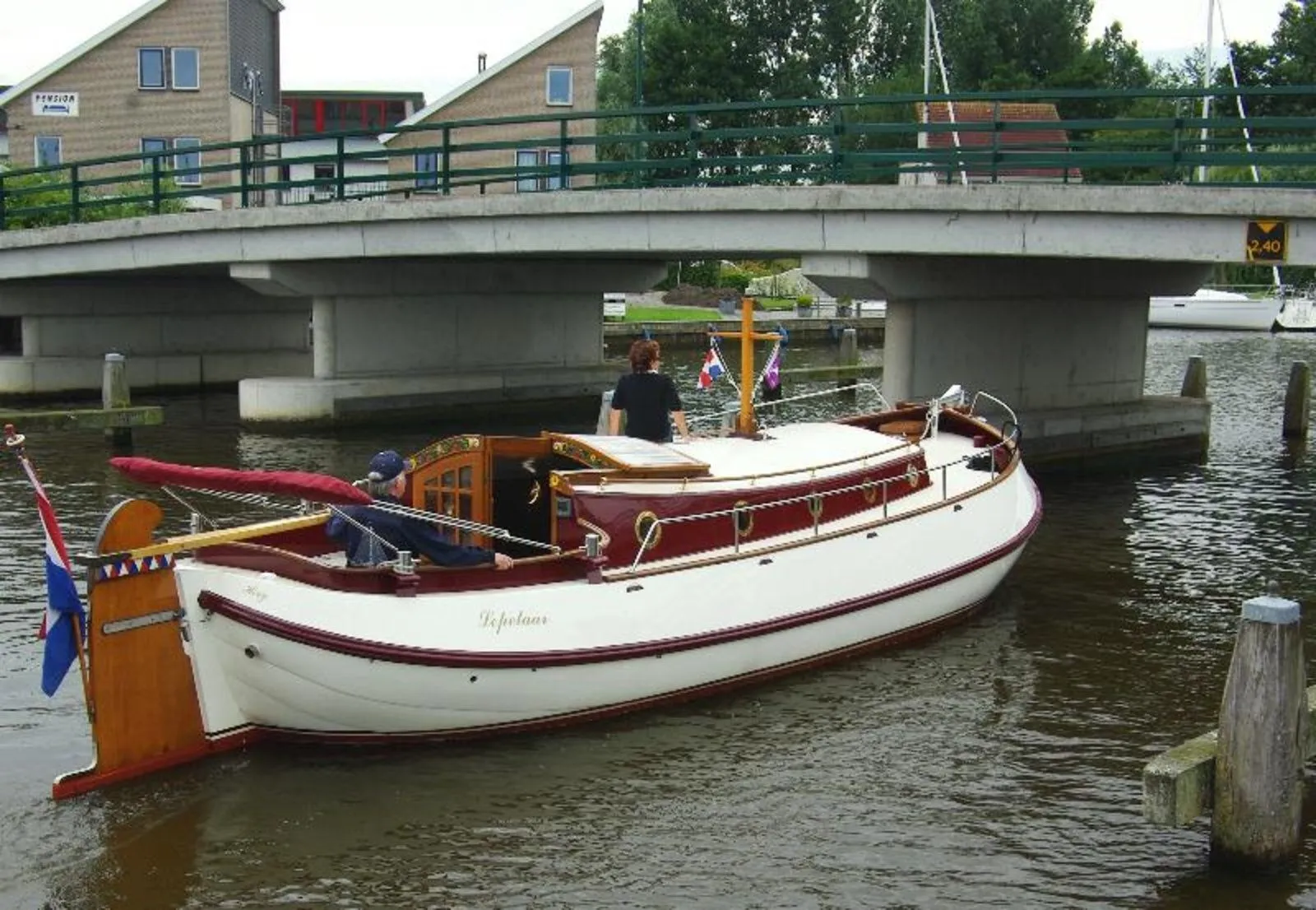 Lepelaar Charter Boat