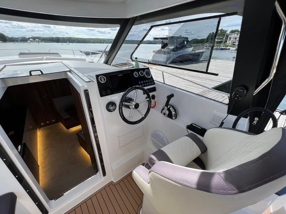 Sea Dog Charter Boat