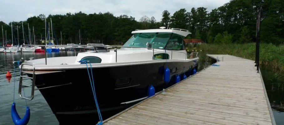 Nautica 1 Charter Boat - 5