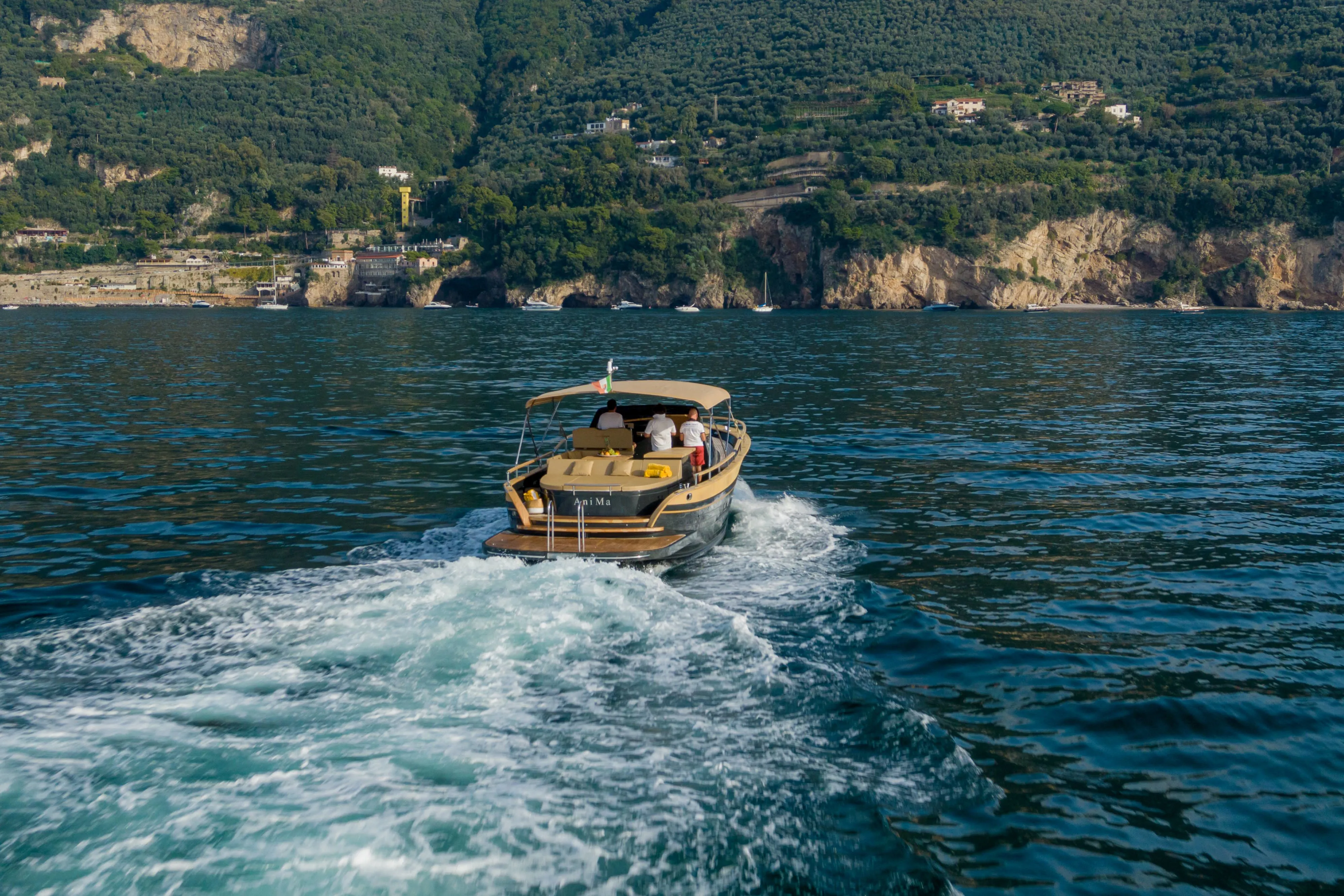 Explore Sorrento on a 11.5m Rental Boat