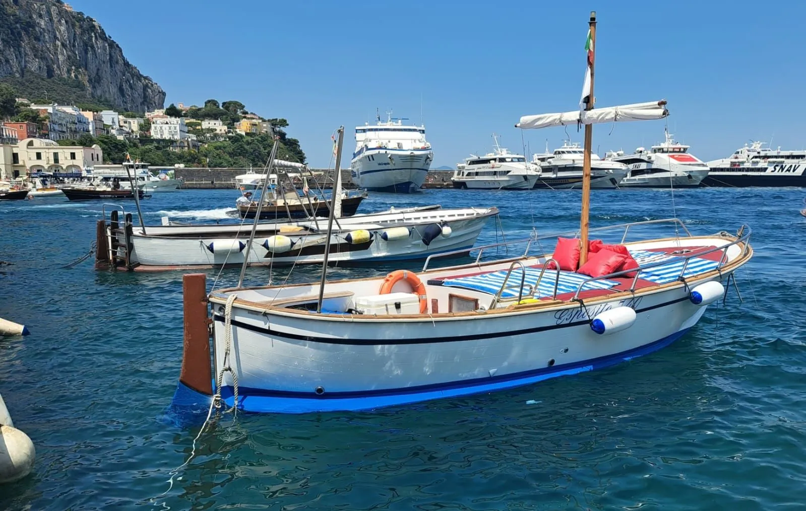Explore Marina Grande on a 7.5m Nautica Esposito 7.40 Positano Open Motor Boat Rental