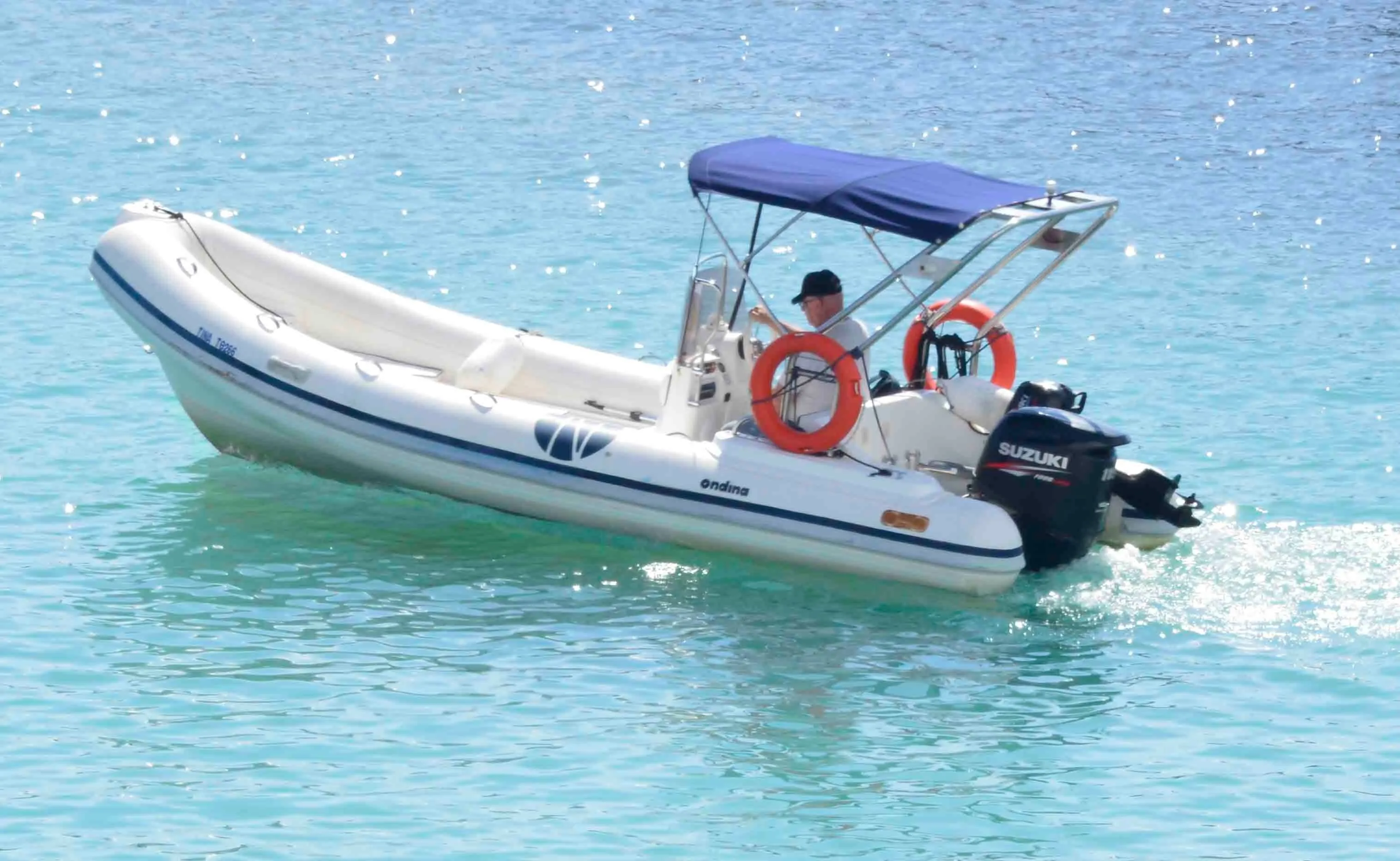 5.65m Vlychada Motor Boat Hire