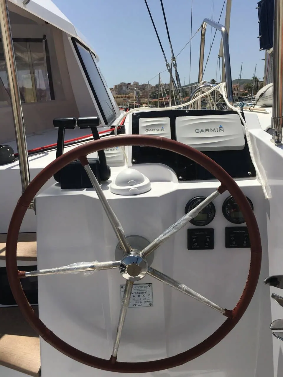 Rent a 11.99m 6 Cabin Catamaran in Elliniko