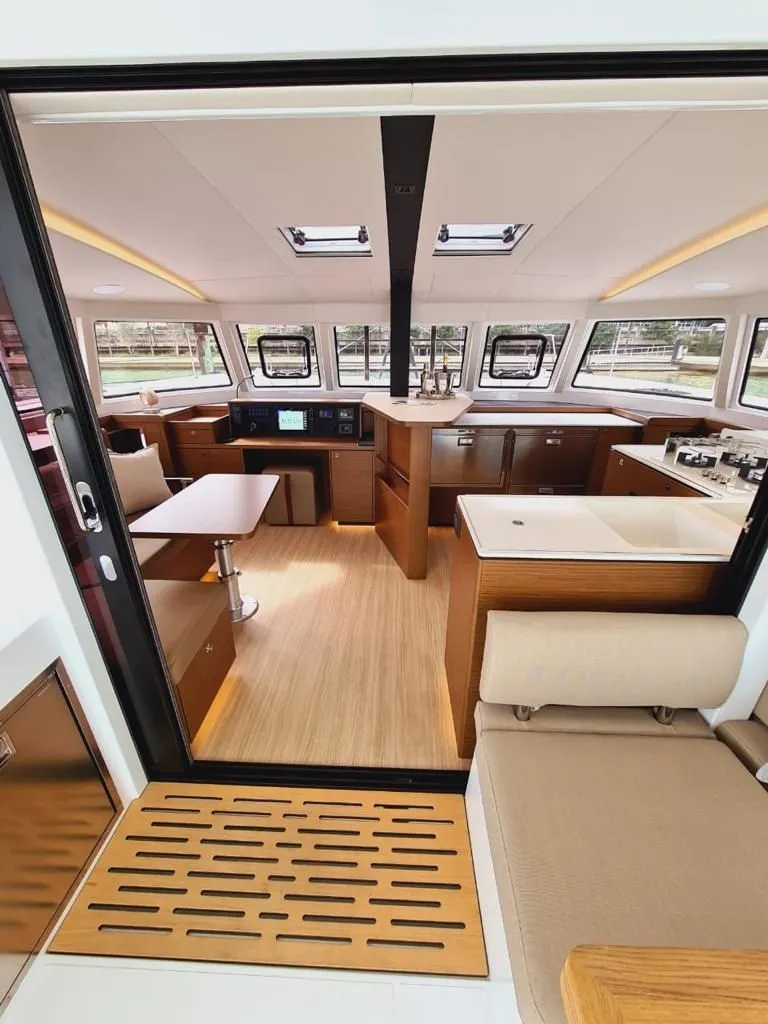 Duality 2 Charterboot - 4