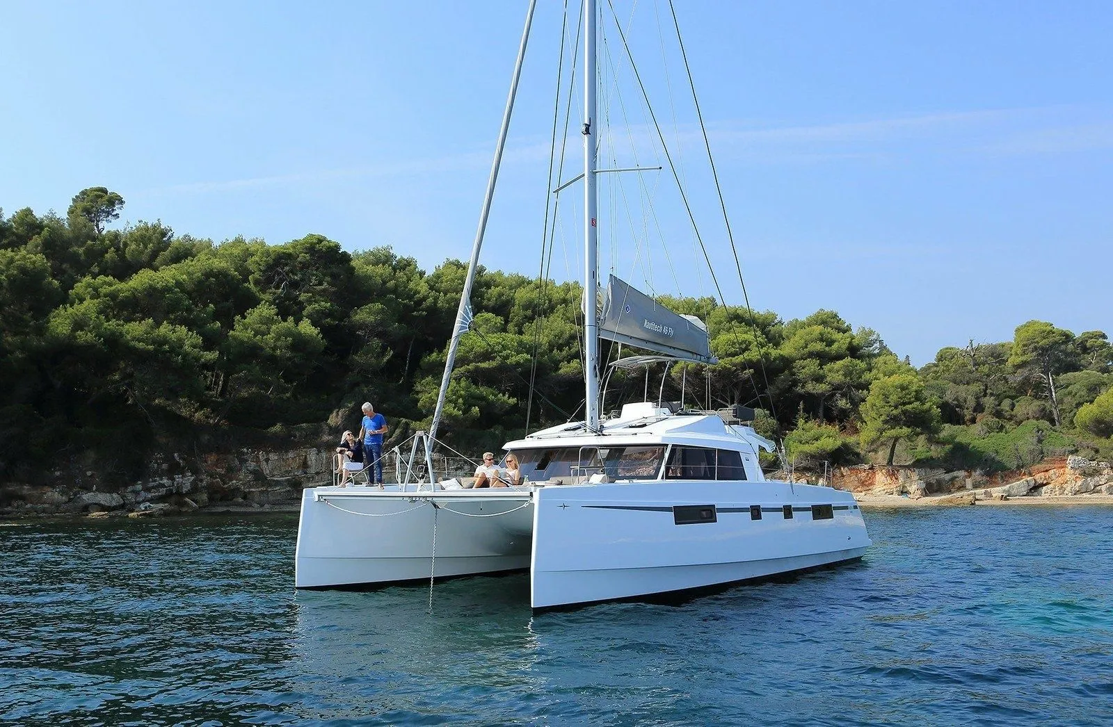 Mar Charter Boat