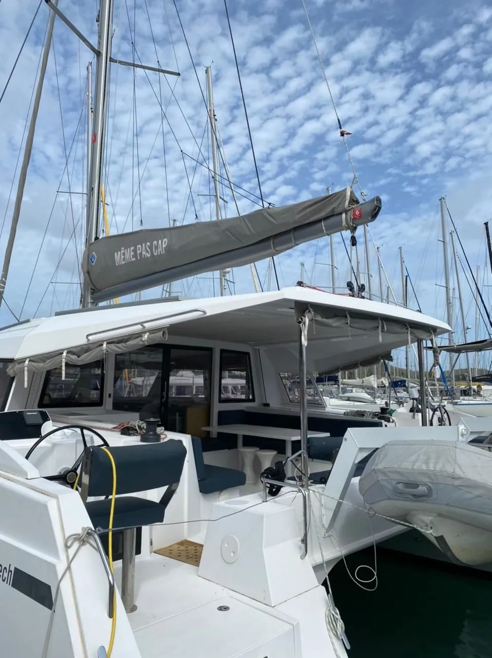 Maimiti Charter Boat