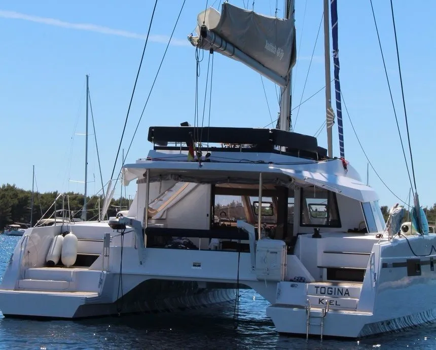 Чартер Togina - 3