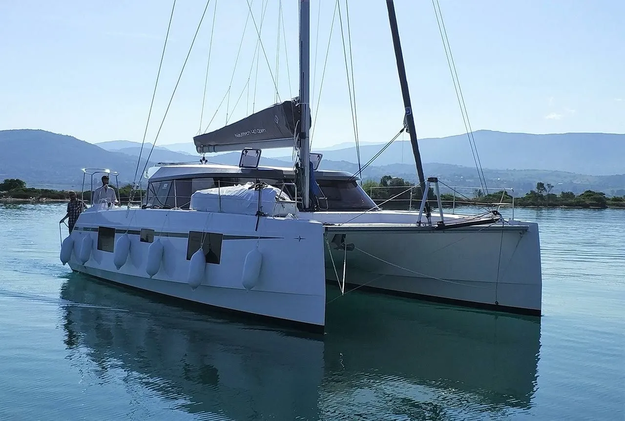 11.99m Palma de Mallorca 6 Cabin Catamaran Hire