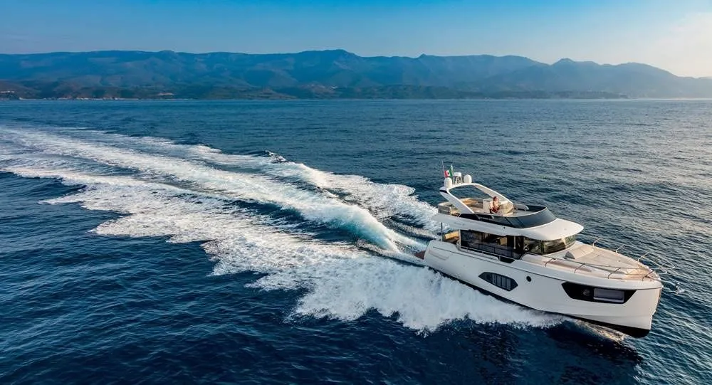 Explore Rogoznica on a 14.93m Navetta 48 Motor Yacht Rental