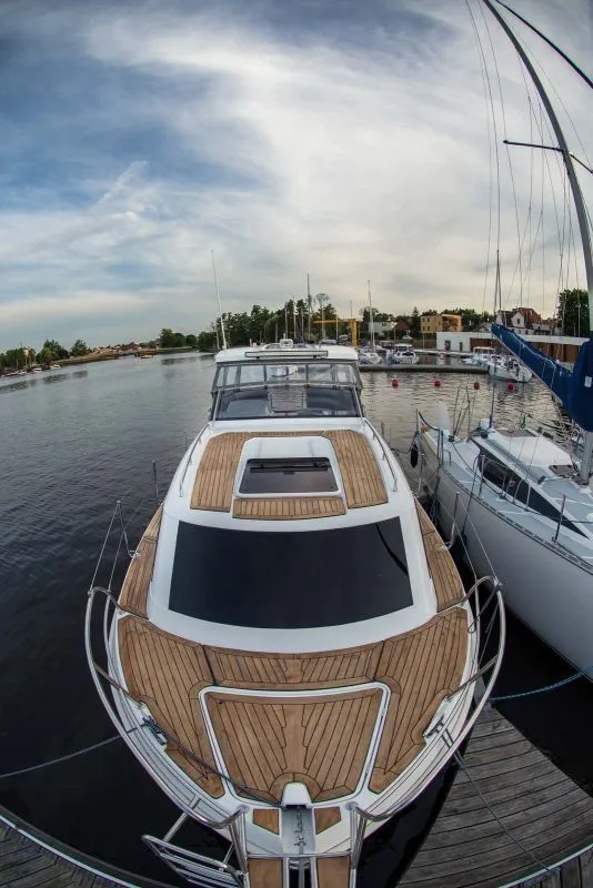 10m Szczecin Boat Hire