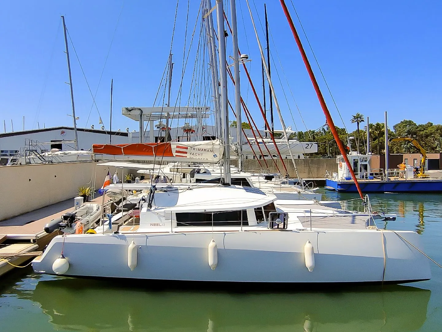 Boot - Explore Cogolin on a 13.11m Rental Neel 43