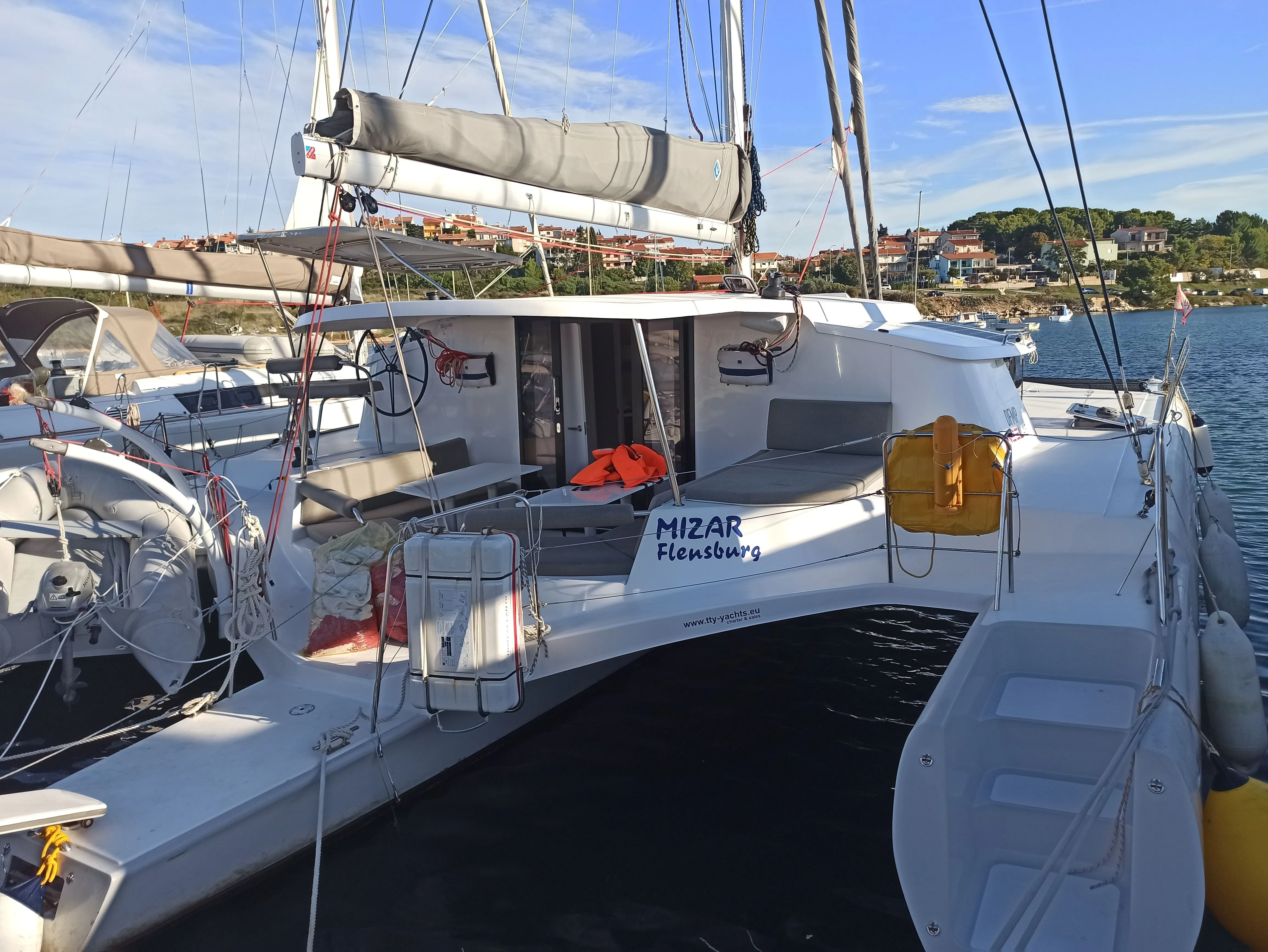 Чартер Mizar - 5