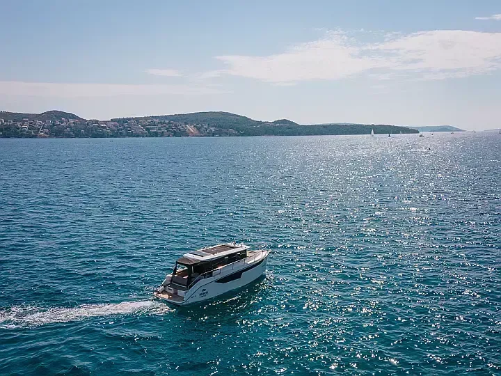 Чартер Lili - 4