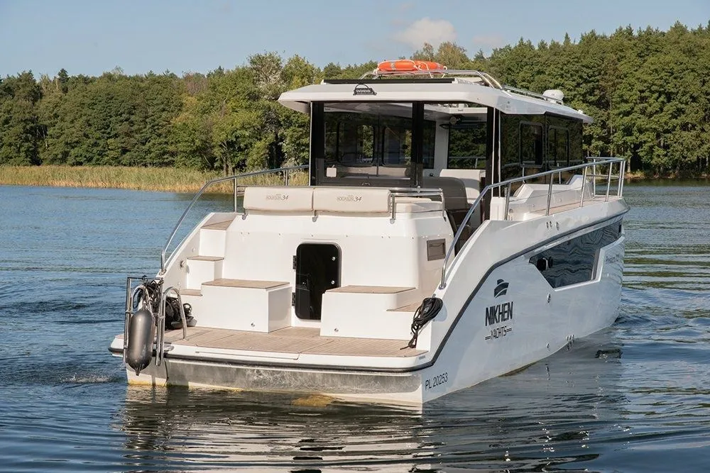 Seahawk Kiralık Teknesi