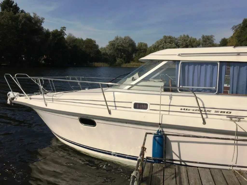 Wilder Max Charter Boat