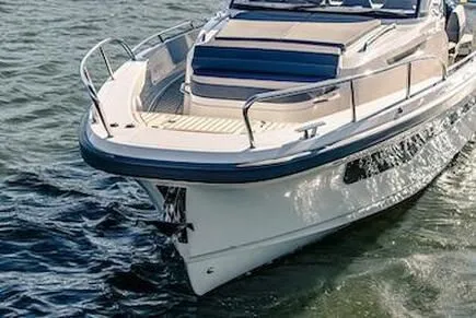 Saiga Charter Boat