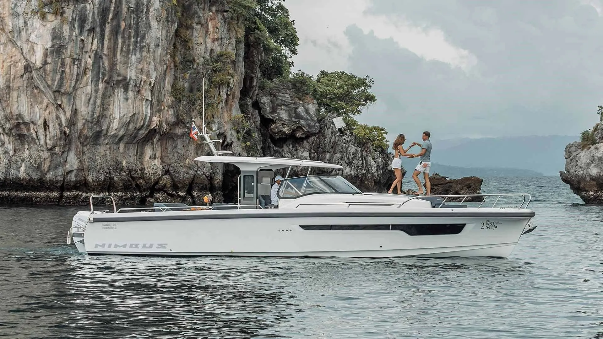 Charter a 11.88m Nimbus T11 in Chang Wat Phuket