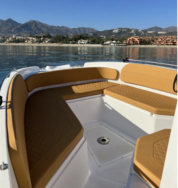 Rent a 6m Motor Boat Nireus CL 620 in Benalmádena
