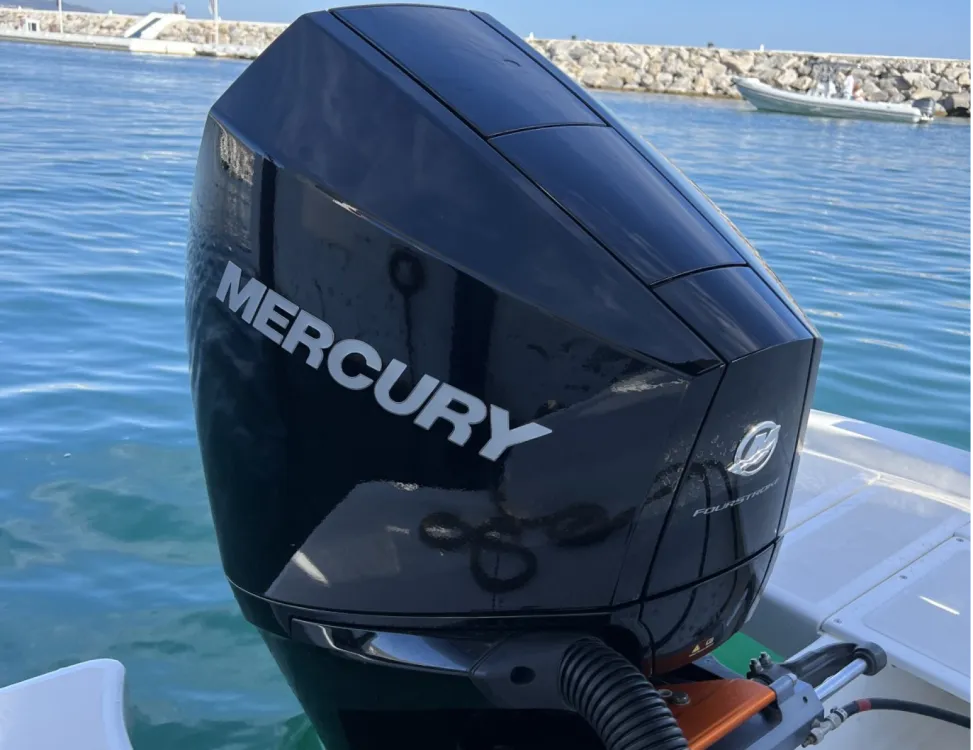 Nireus 1 Charter Boat