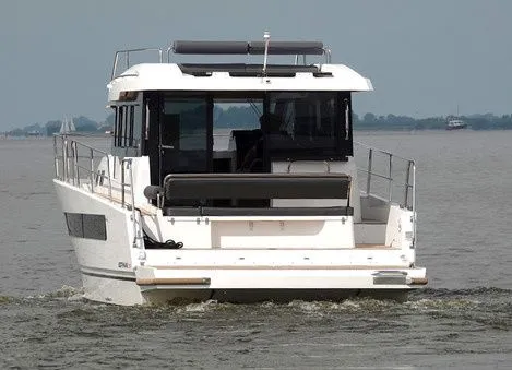 Grand Oyster Charter Boat