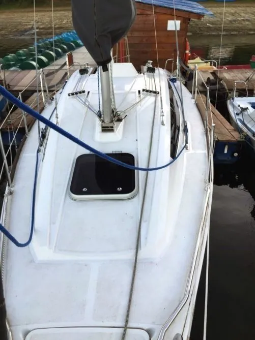 Charter a 7.35m Boat in Polańczyk