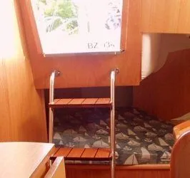 Maxus Charter Boat