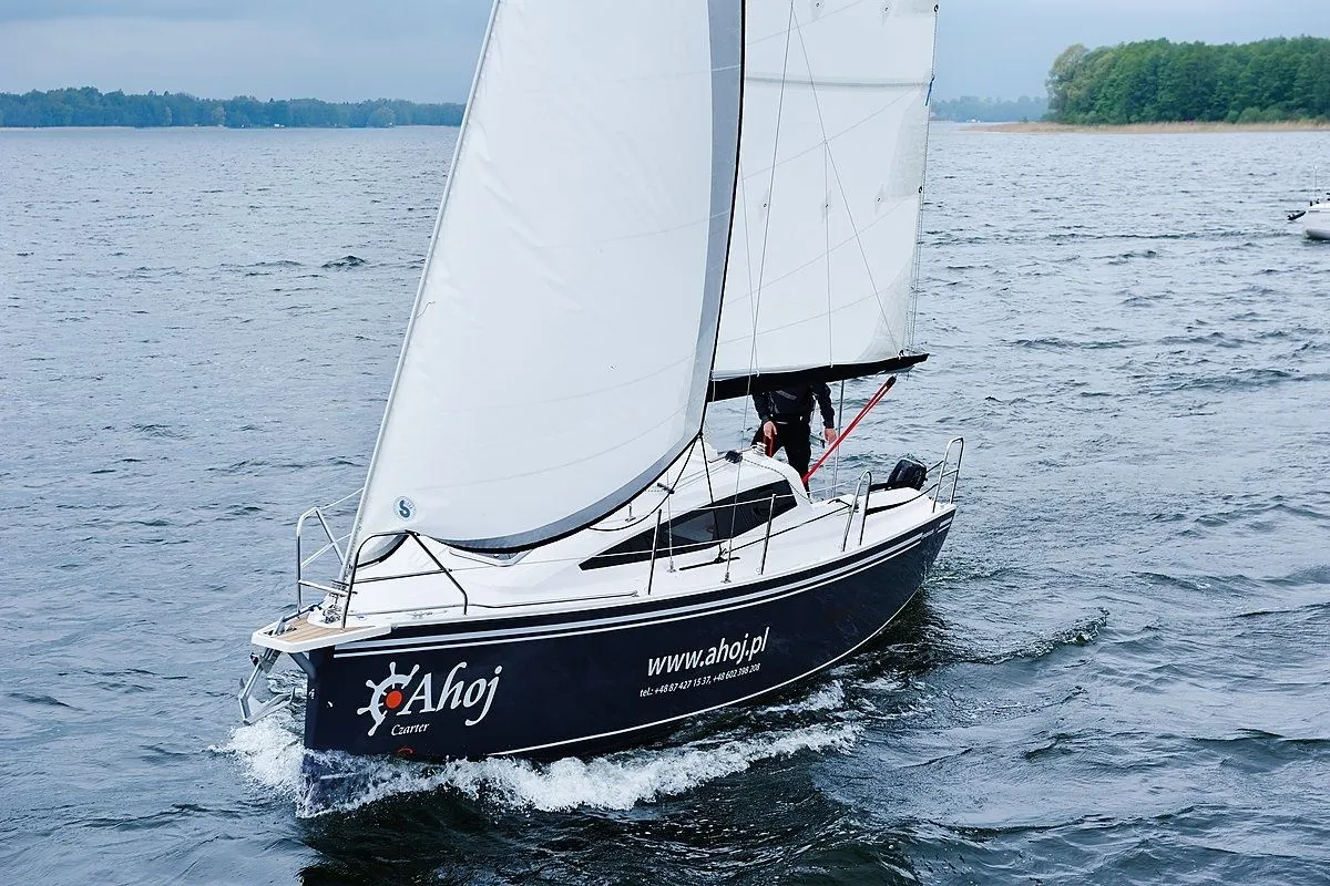 Boat - 8.4m Wilkasy Sailing Yacht Northman Maxus 26 Hire