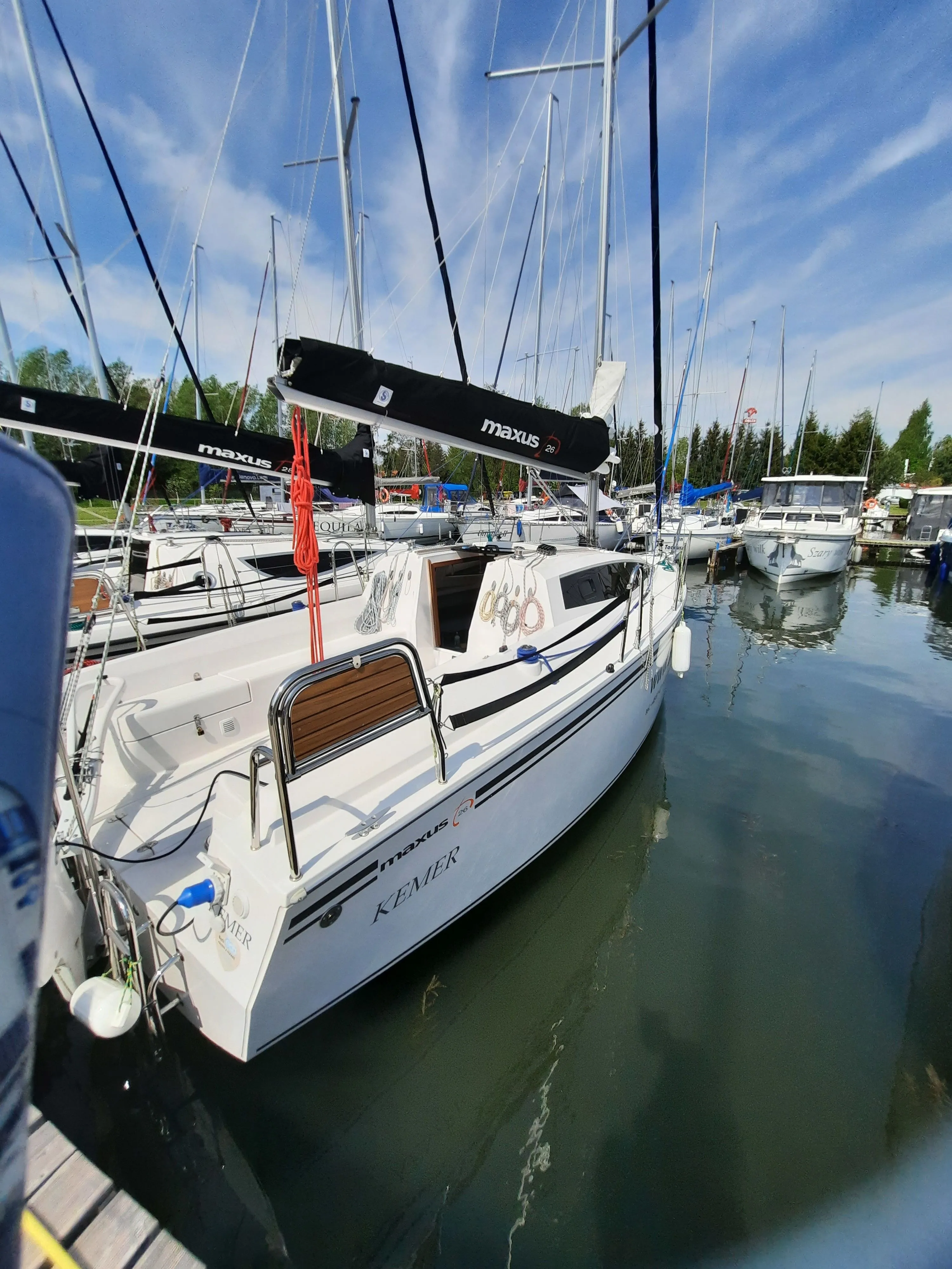 Charter a 8.4m Northman Maxus 26 Sailing Yacht in Wilkasy