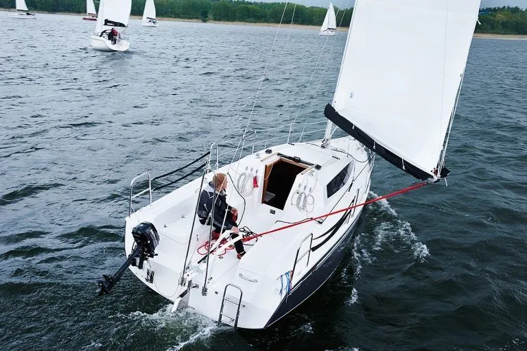 Boat - Charter a 7.62m 4 Cabin Sailing Yacht in Wilkasy