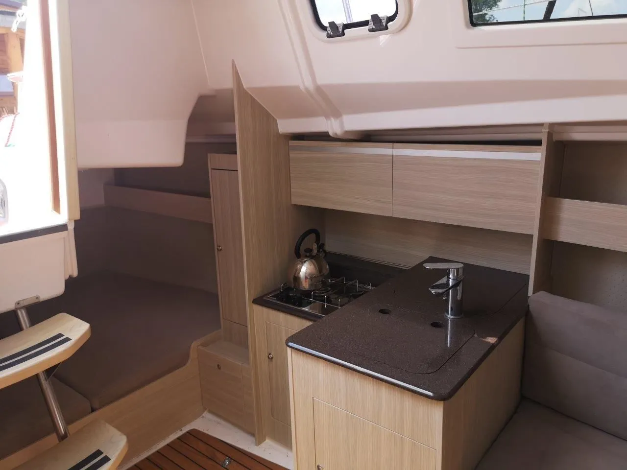 Waikiki Charter Boat