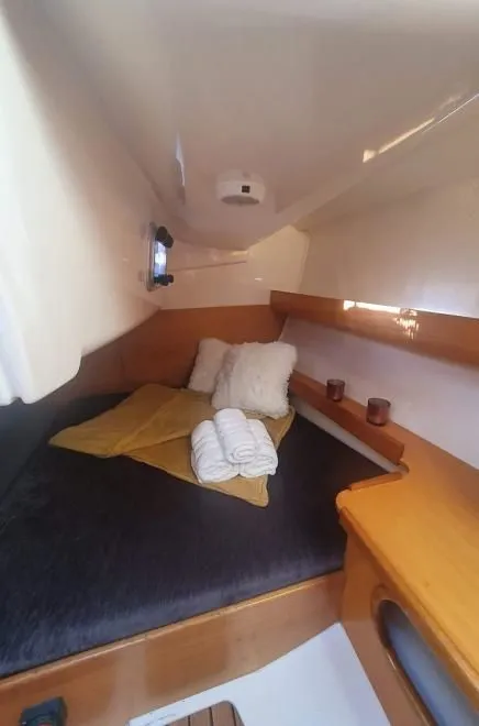 M28 Charter Boat - 5