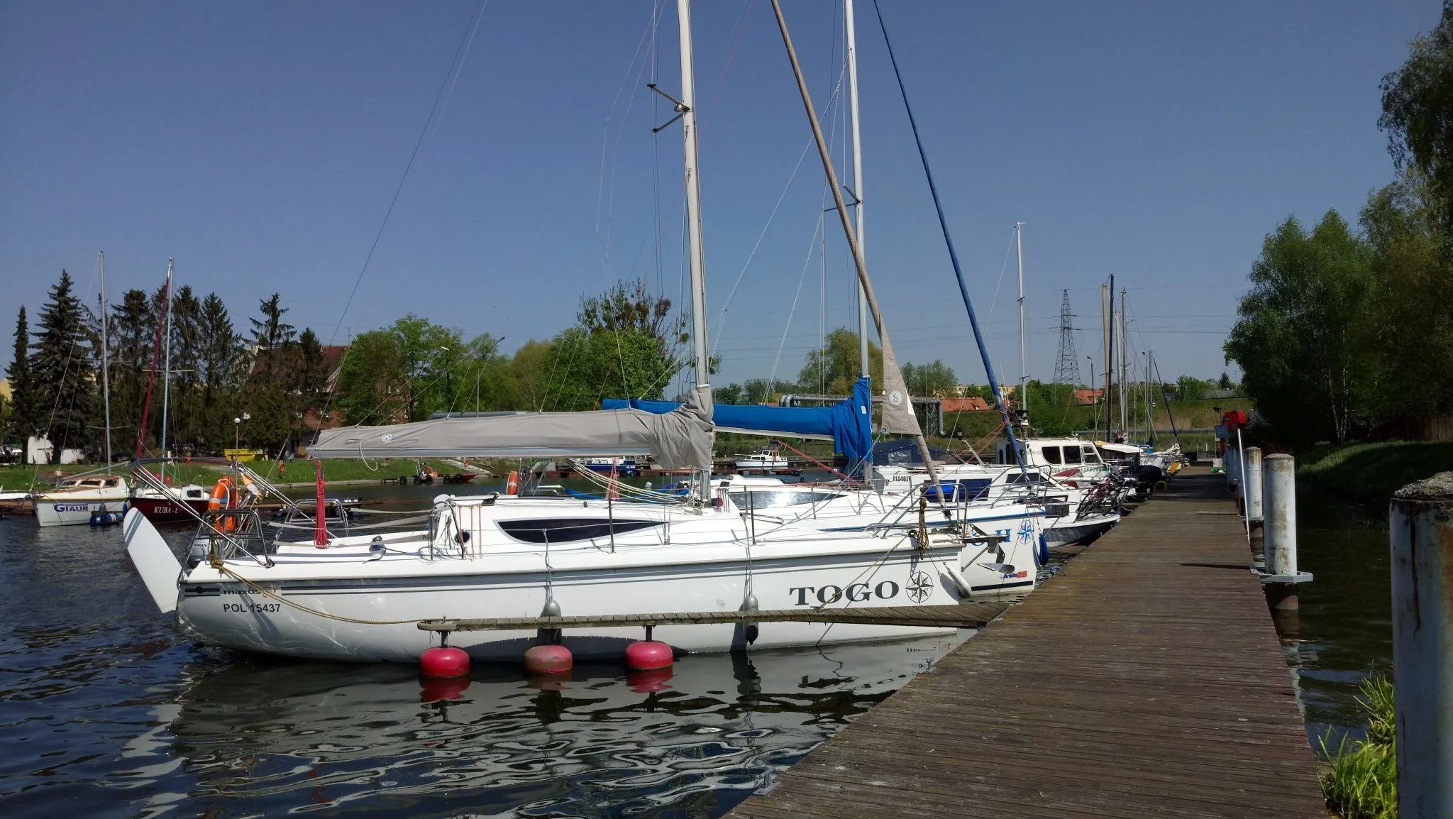 Charter a 9.44m 2 Cabin Sailing Yacht in Elblag
