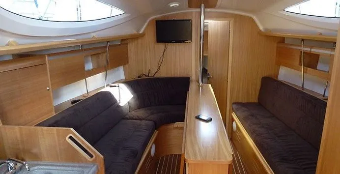 Anna Charter Boat