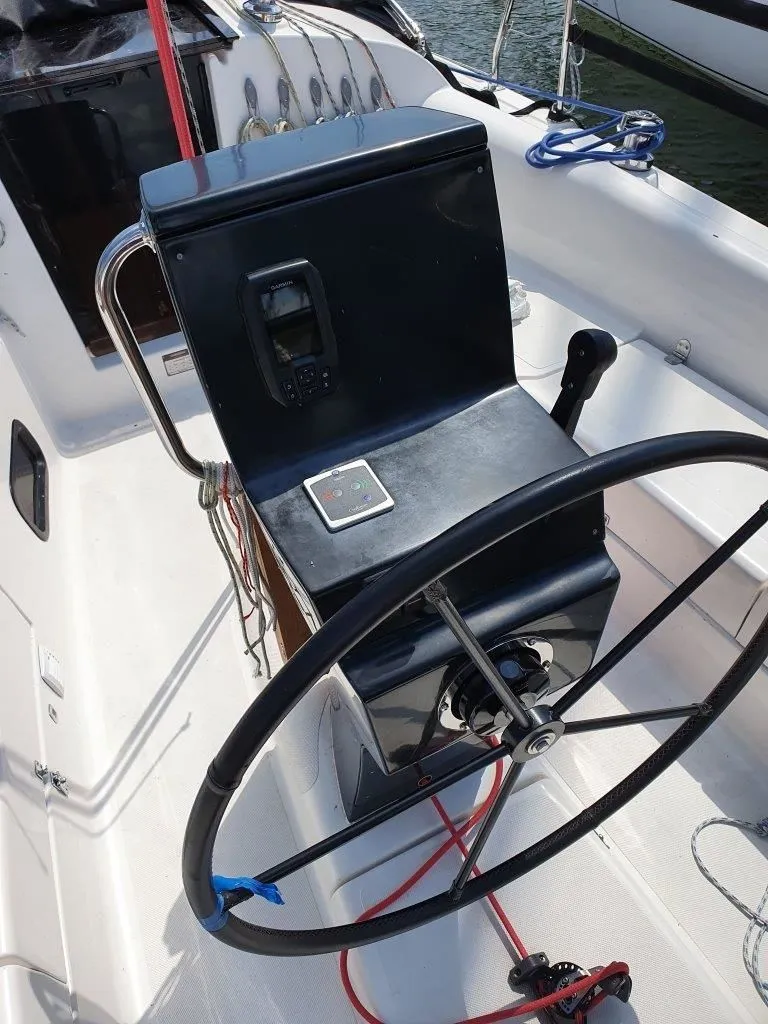 Erato Charter Boat