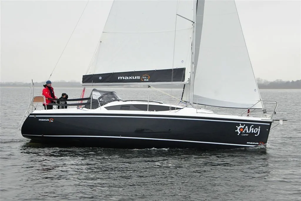 Saranda Charter Boat - 1