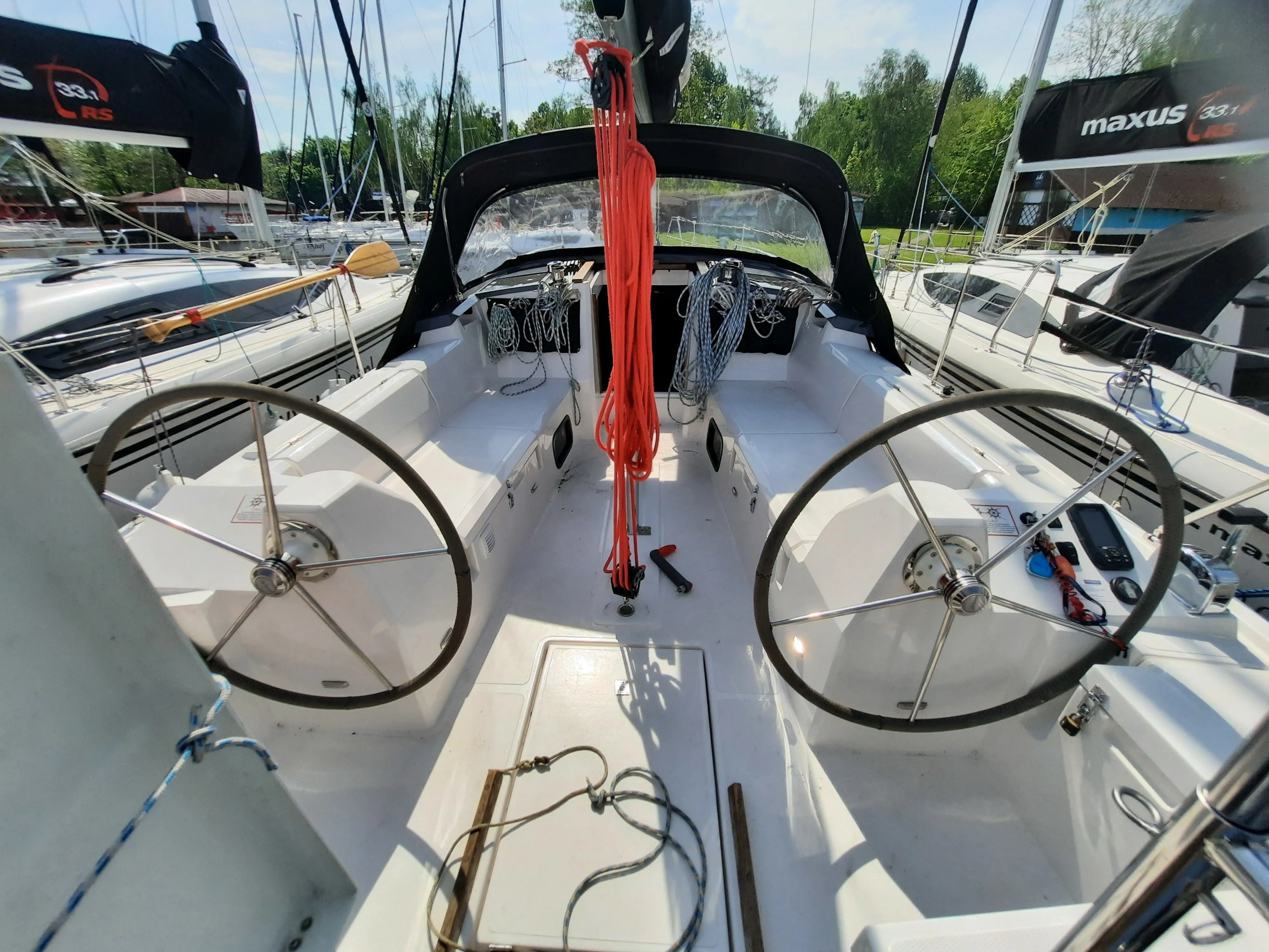Sao Martinho Charter Boat