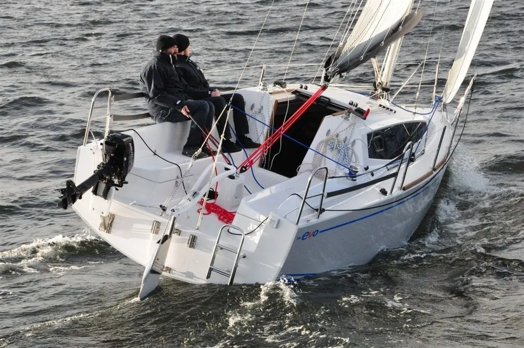 Zaporoże Charter Boat