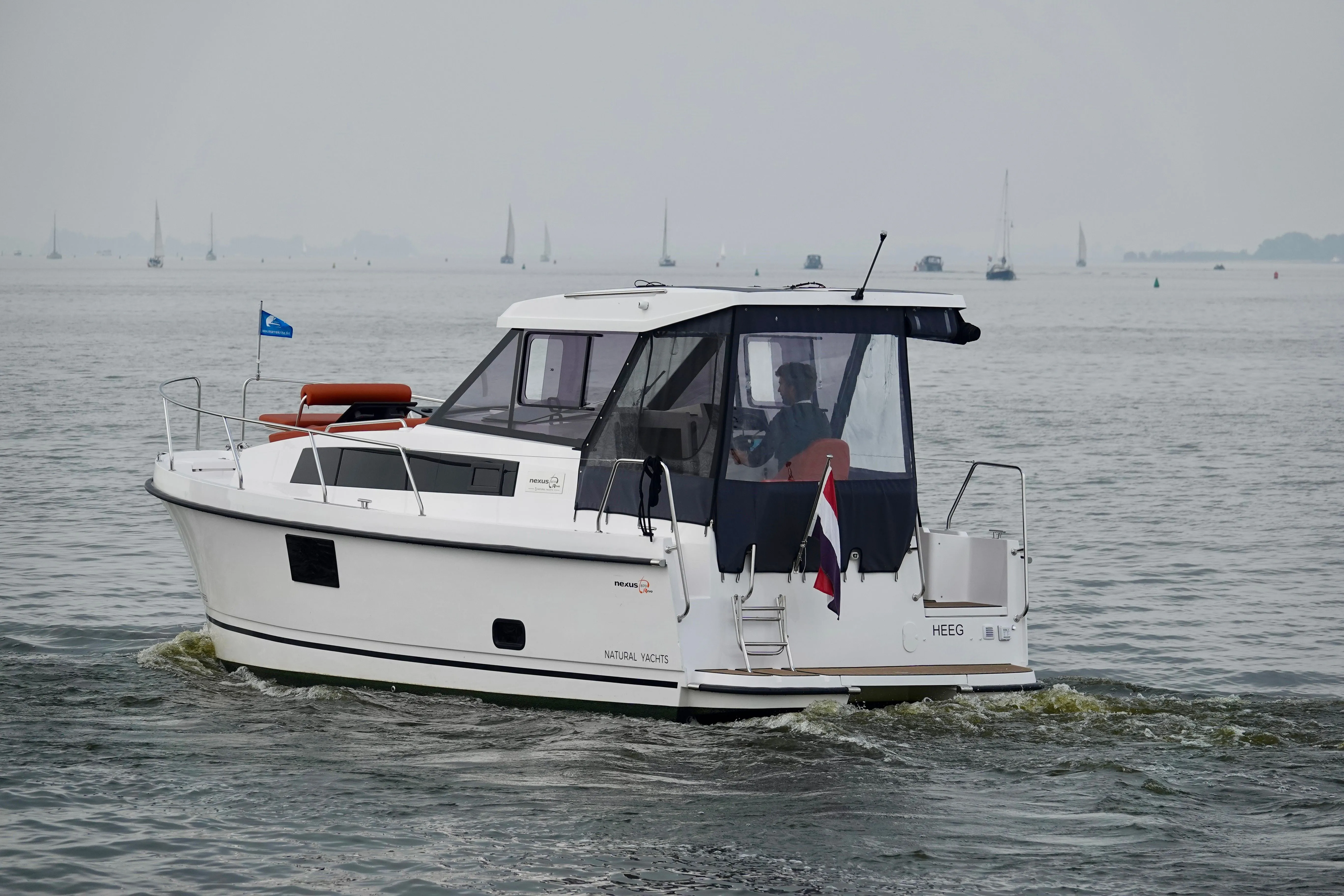8.7m Marknesse House Boat Hire