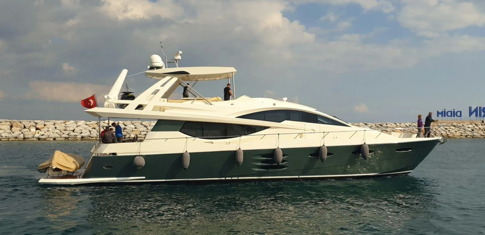 Rent a 23.77m Motor Yacht in Göcek