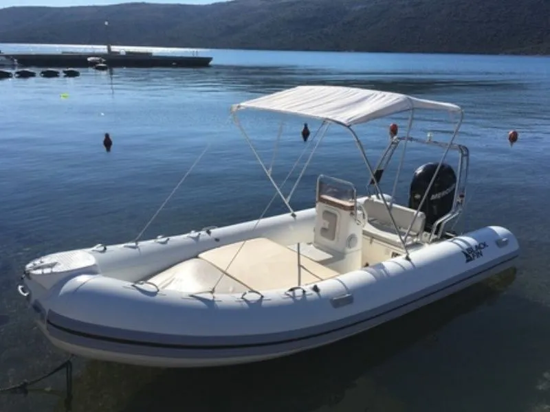 Explore Marina on a 5.5m Rental Motor Boat Nuova Jolly 545