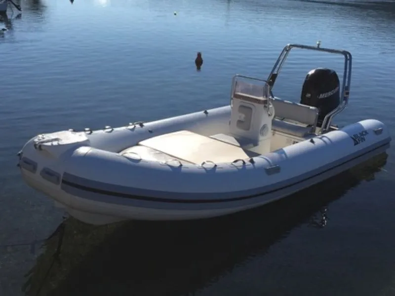 Explore Marina on a 5.5m Rental Motor Boat Nuova Jolly 545